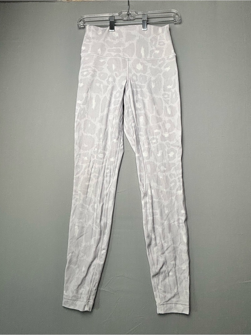 Lululemon Align High Rise Leggings Gray White Camo Print Yoga Pants Size 6